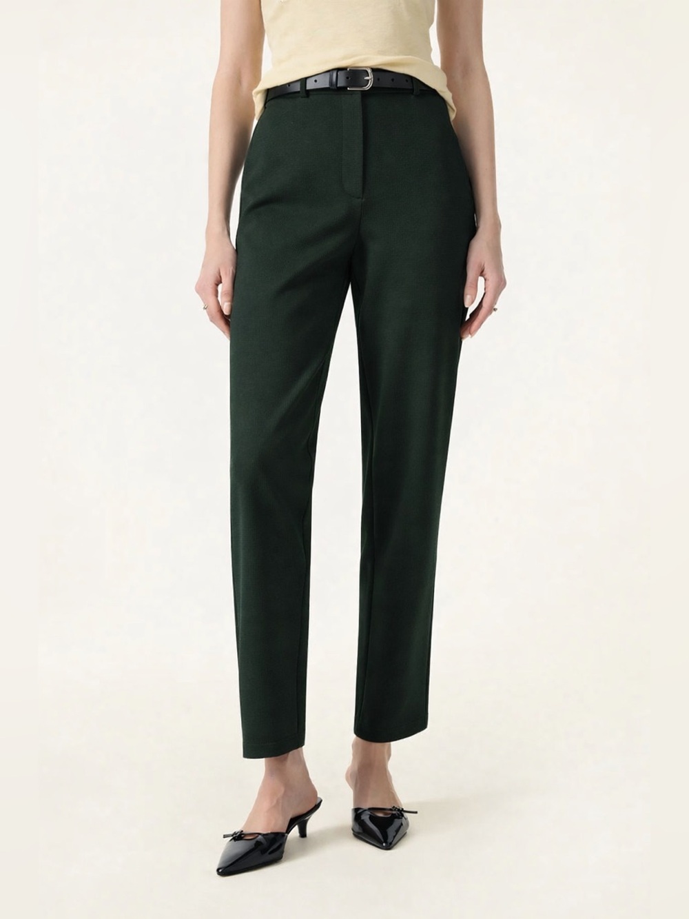 OGL Green 4-Way Stretch High Rise Tapered Leg Pant with Pockets Size Medium